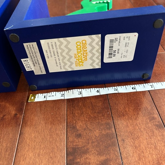 T. Rex Dinosaur Bookends Blue and Green 7 Inches Wide - Picture 4 of 5